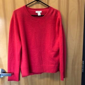 Rachel Zoe  Vibrant dark pink  Crew Neck 100% cashmere Sweater